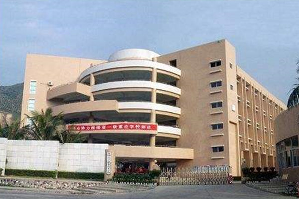 西藏職業技術學院歡迎全國各地同學們的加入