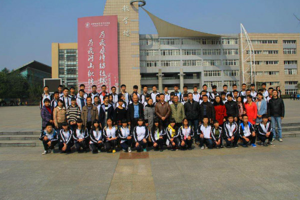 綿陽市服裝藝術(shù)職業(yè)技術(shù)學(xué)校2019年招生要求