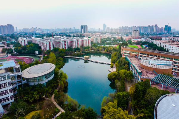四川城市技師學院全景圖