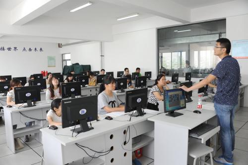 職業技術學校培訓