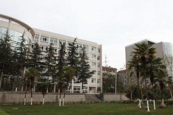 四川幼兒師范高等專科學(xué)院