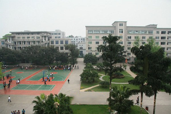 瀘州職業(yè)技術(shù)學(xué)校