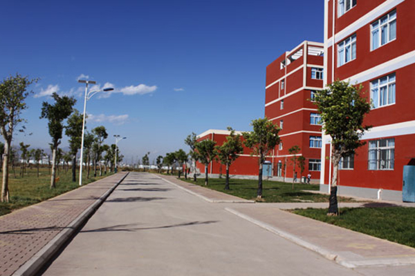 西昌現(xiàn)代職業(yè)技術(shù)學(xué)校