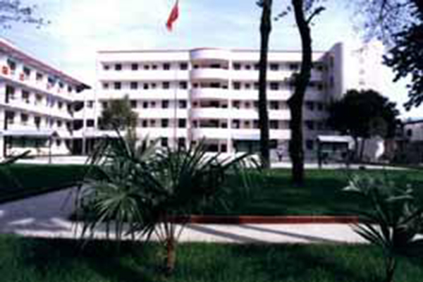 雅安高職學校