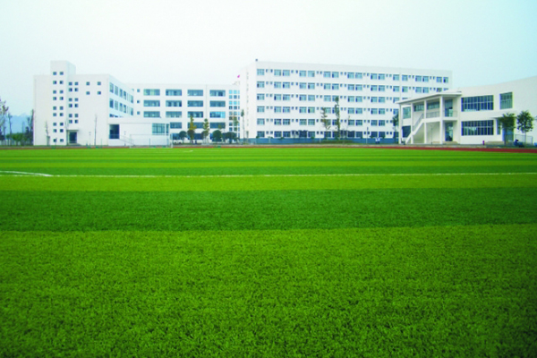 江油職業學校排名