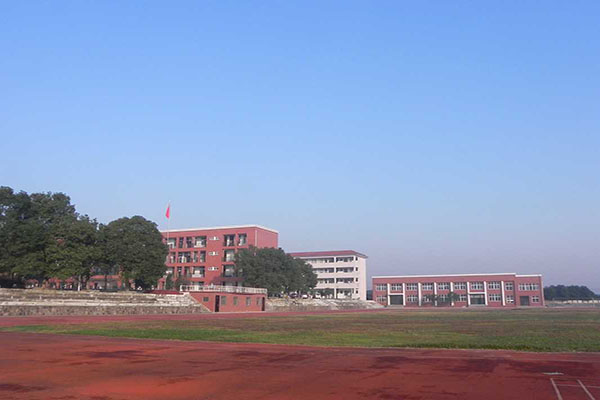 貴陽職高學院招生
