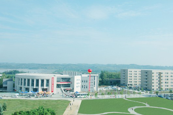 南充職業(yè)學(xué)校