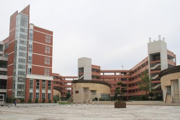 護理學校