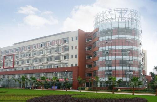 四川理工技師學院是公辦還是民辦，是高職學校嗎